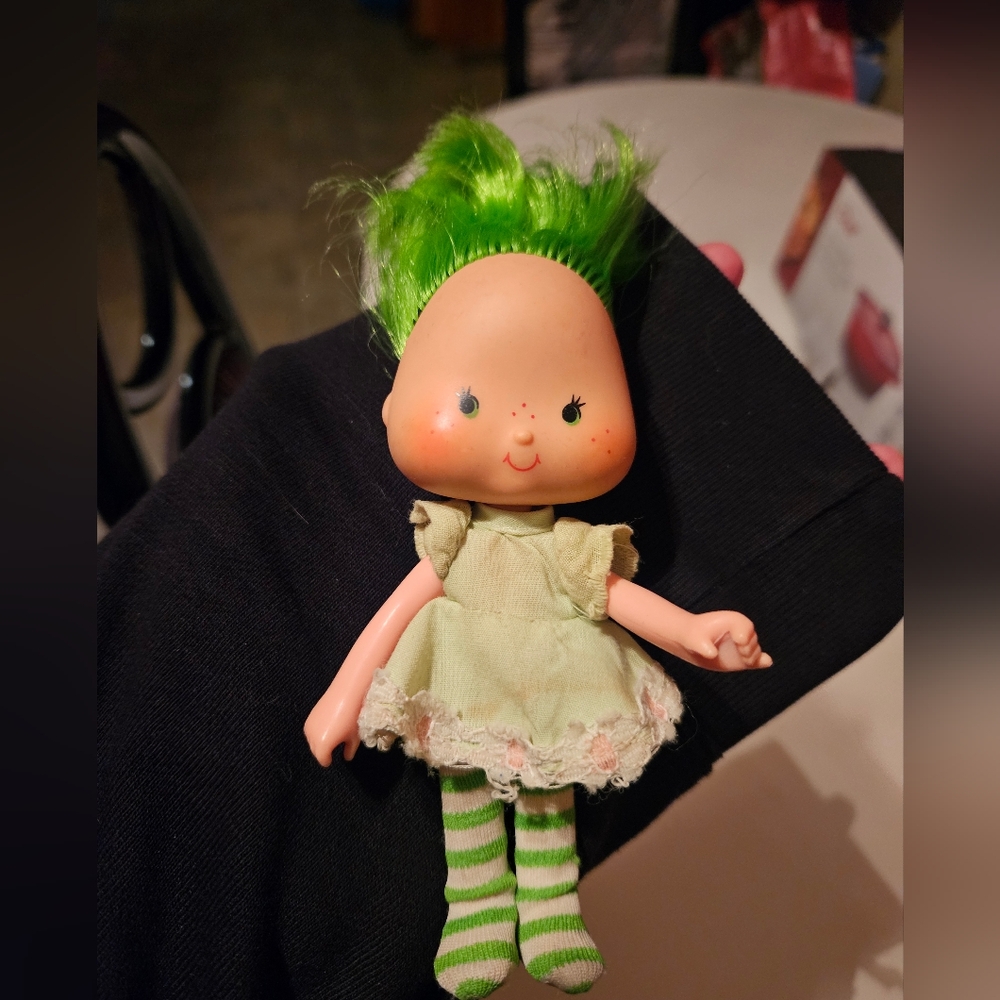 Vintage Strawberry Shortcake Doll - Lime Chiffon
